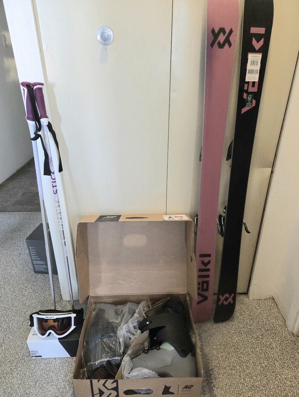Womens/Junior Ski Set